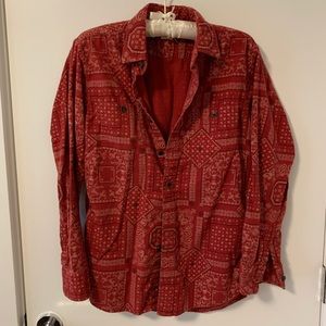 👕 Uniqlo Patterned Shirt 👕